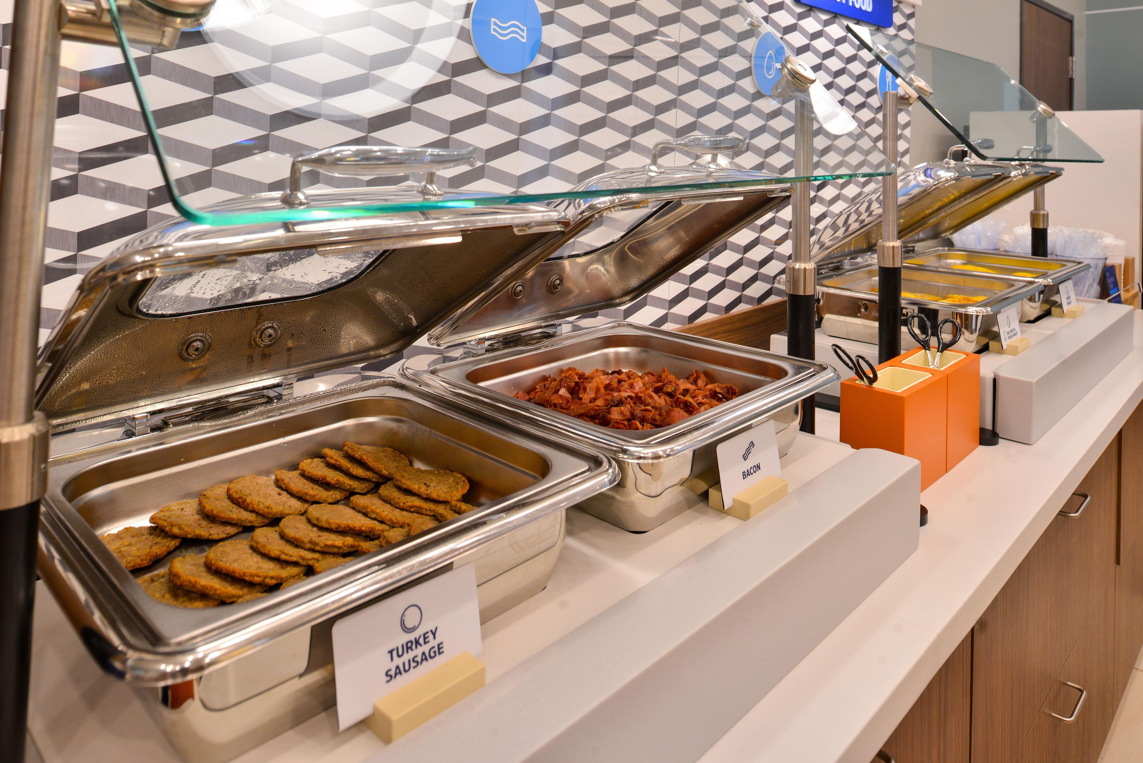 Holiday Inn Express Hotel & Suites Newport South By Ihg Esterno foto
